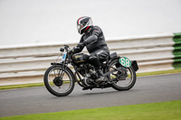 Vintage-motorcycle-club;eventdigitalimages;mallory-park;mallory-park-trackday-photographs;no-limits-trackdays;peter-wileman-photography;trackday-digital-images;trackday-photos;vmcc-festival-1000-bikes-photographs